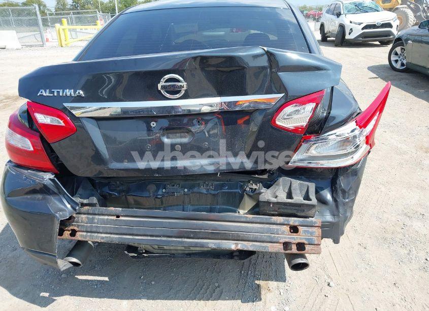 Photo 6 of 2017 Nissan Altima 2.5 S (VIN 1N4AL3AP0HC222661)