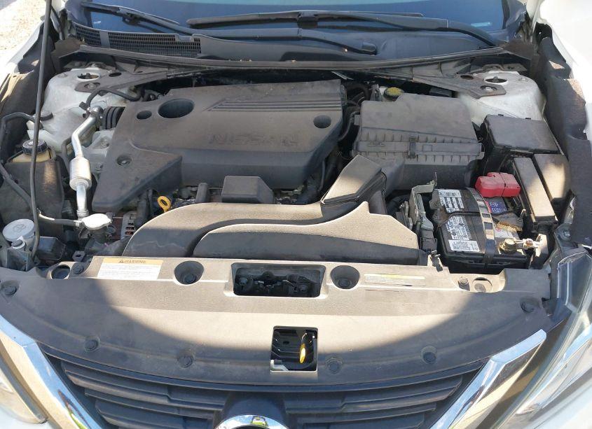 Photo 10 of 2017 Nissan Altima 2.5 SL (VIN 1N4AL3AP0HC225995)