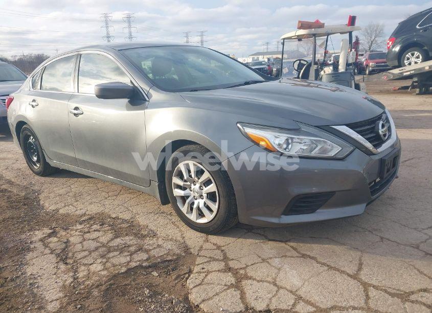 2017 Nissan Altima 2.5 S (VIN 1N4AL3AP0HC238889) main photo