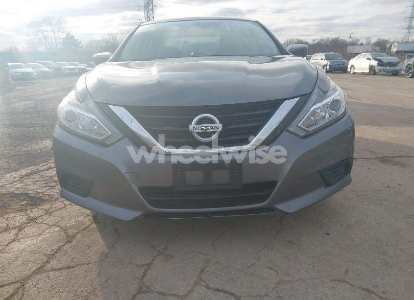 Photo 12 of 2017 Nissan Altima 2.5 S (VIN 1N4AL3AP0HC238889)