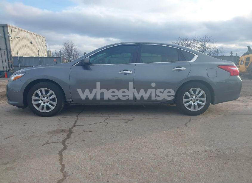 Photo 14 of 2017 Nissan Altima 2.5 S (VIN 1N4AL3AP0HC238889)