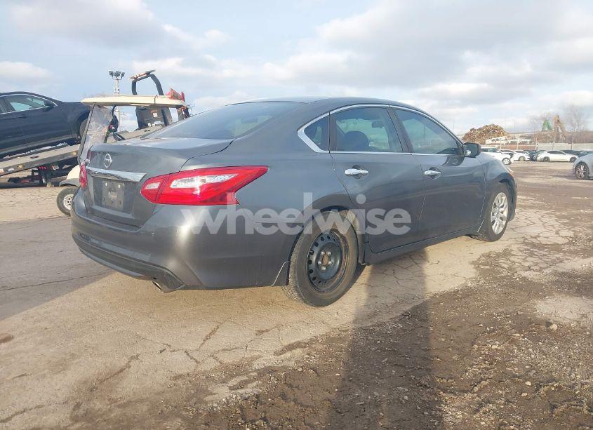 Photo 4 of 2017 Nissan Altima 2.5 S (VIN 1N4AL3AP0HC238889)