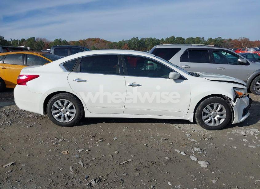Photo 13 of 2017 Nissan Altima 2.5 S (VIN 1N4AL3AP0HC241968)
