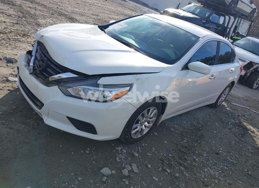 Photo 2 of 2017 Nissan Altima 2.5 S (VIN 1N4AL3AP0HC241968)