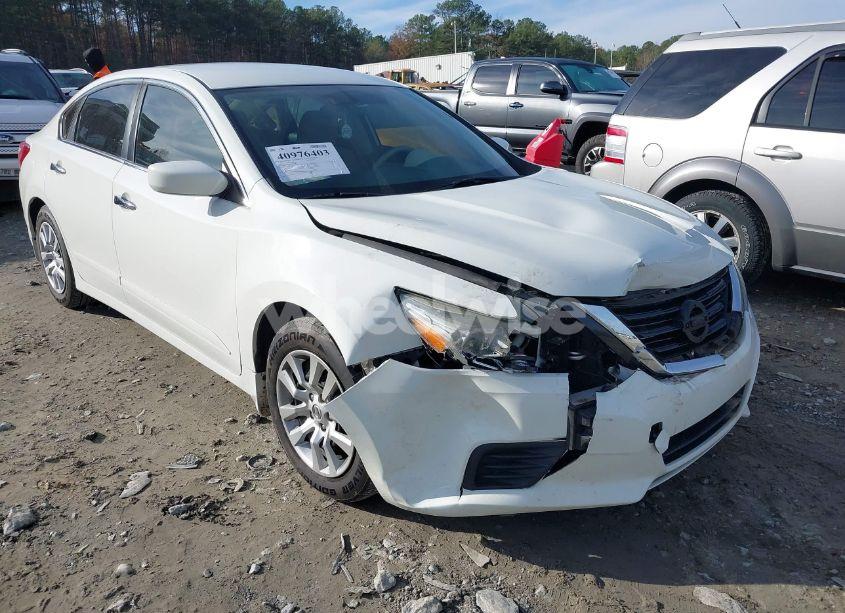 Photo 6 of 2017 Nissan Altima 2.5 S (VIN 1N4AL3AP0HC241968)