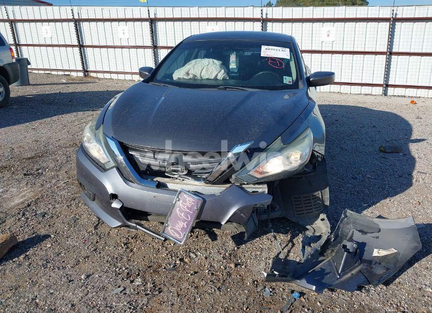 Photo 6 of 2017 Nissan Altima 2.5 SV (VIN 1N4AL3AP0HC257720)