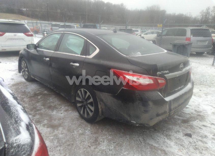 Photo 3 of 2017 Nissan Altima 2.5 SV (VIN 1N4AL3AP0HC258477)