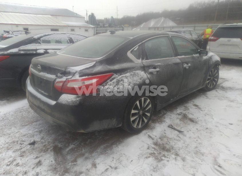 Photo 4 of 2017 Nissan Altima 2.5 SV (VIN 1N4AL3AP0HC258477)