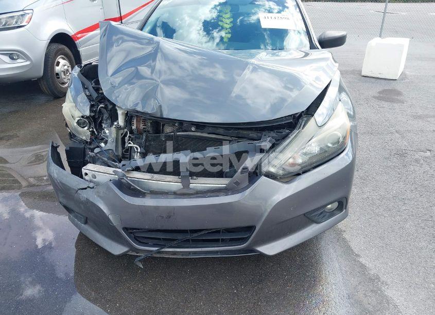 Photo 17 of 2017 Nissan Altima 2.5 SR (VIN 1N4AL3AP0HC259676)