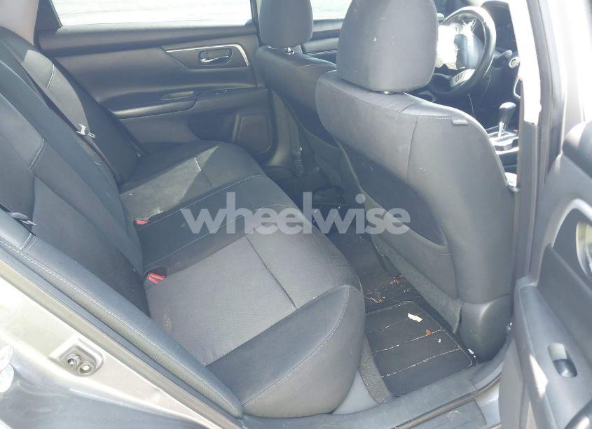 Photo 8 of 2017 Nissan Altima 2.5 SR (VIN 1N4AL3AP0HC259676)