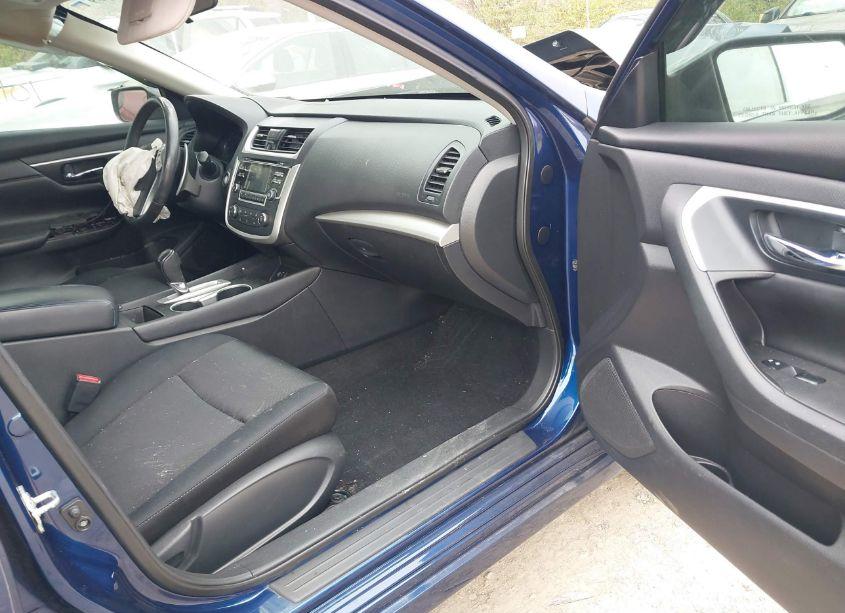 Photo 5 of 2017 Nissan Altima 2.5 SR (VIN 1N4AL3AP0HC261234)