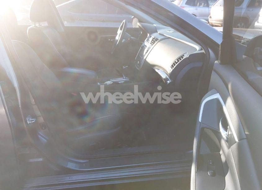 Photo 5 of 2017 Nissan Altima 2.5 SL (VIN 1N4AL3AP0HC267194)