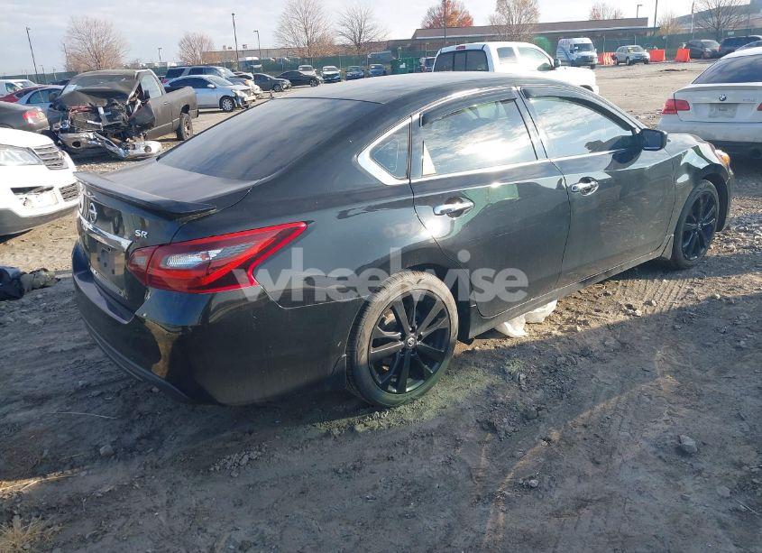 Photo 4 of 2017 Nissan Altima 2.5 SR (VIN 1N4AL3AP0HC267275)