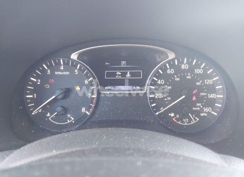 Photo 7 of 2017 Nissan Altima 2.5 SR (VIN 1N4AL3AP0HC267275)