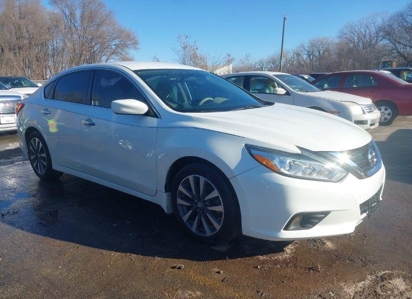 Photo 13 of 2017 Nissan Altima 2.5 SV (VIN 1N4AL3AP0HC284237)