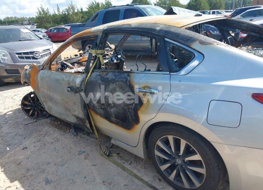 Photo 14 of 2017 Nissan Altima 2.5 SV (VIN 1N4AL3AP0HC290376)