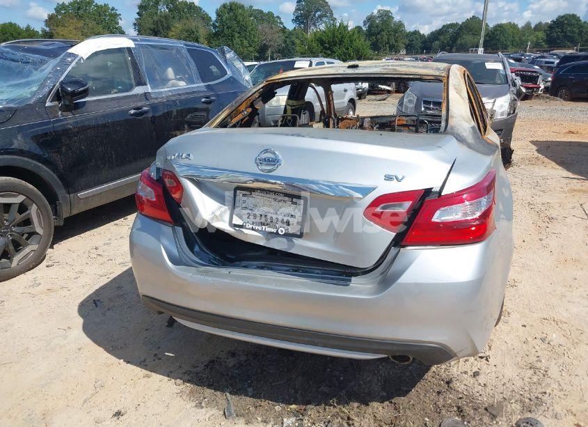 Photo 6 of 2017 Nissan Altima 2.5 SV (VIN 1N4AL3AP0HC290376)