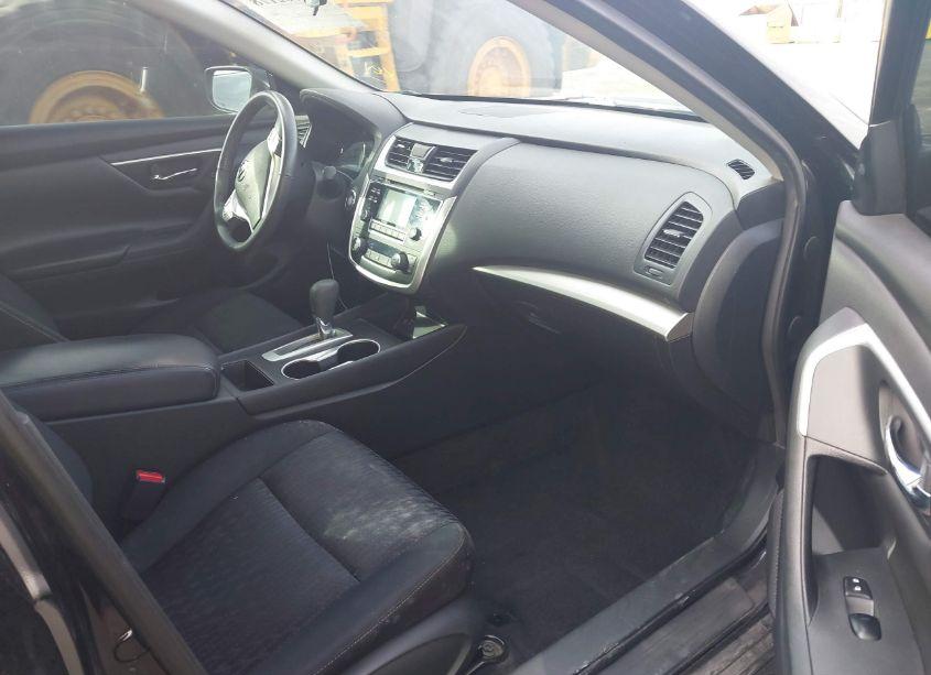 Photo 5 of 2017 Nissan Altima 2.5 SV (VIN 1N4AL3AP0HC290412)
