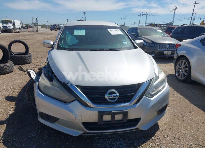 Photo 12 of 2017 Nissan Altima 2.5 S (VIN 1N4AL3AP0HC294122)