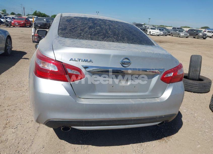 Photo 16 of 2017 Nissan Altima 2.5 S (VIN 1N4AL3AP0HC294122)