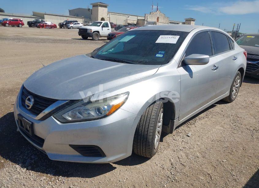 Photo 2 of 2017 Nissan Altima 2.5 S (VIN 1N4AL3AP0HC294122)