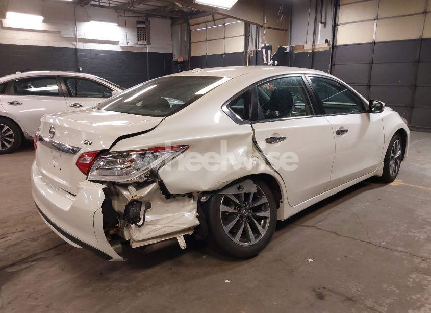 Photo 4 of 2017 Nissan Altima 2.5 SV (VIN 1N4AL3AP0HC294508)
