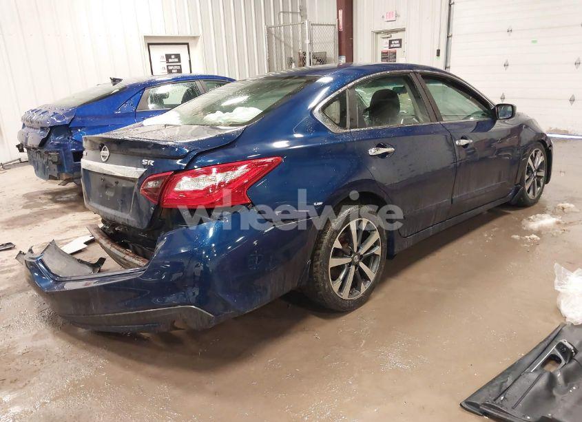 Photo 4 of 2017 Nissan Altima 2.5 SR (VIN 1N4AL3AP0HC295089)