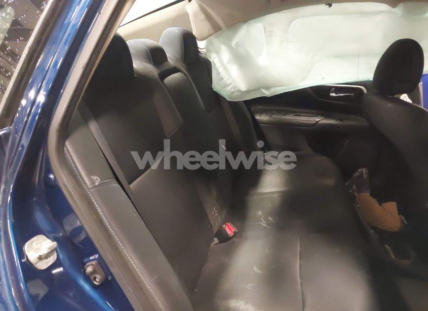 Photo 8 of 2017 Nissan Altima 2.5 SR (VIN 1N4AL3AP0HC295089)