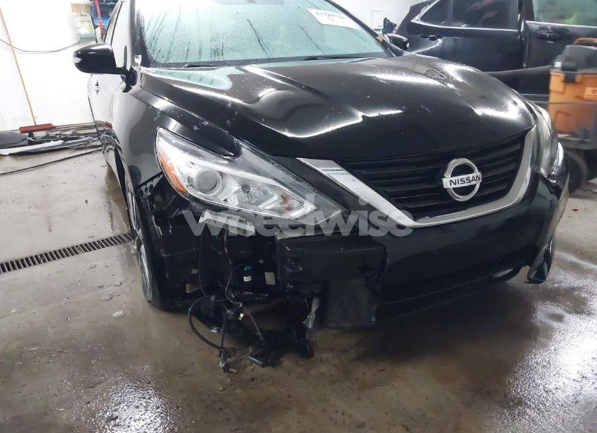 Photo 6 of 2017 Nissan Altima 2.5 SV (VIN 1N4AL3AP0HC298249)