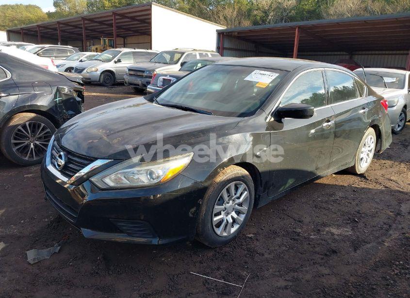 Photo 2 of 2017 Nissan Altima 2.5 S (VIN 1N4AL3AP0HC470201)