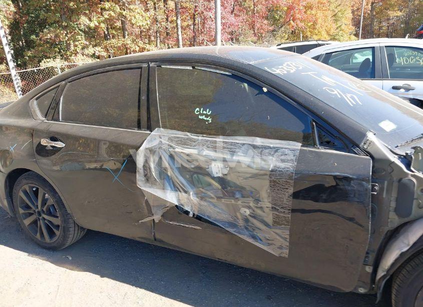 Photo 13 of 2017 Nissan Altima 2.5 SR (VIN 1N4AL3AP0HC483269)