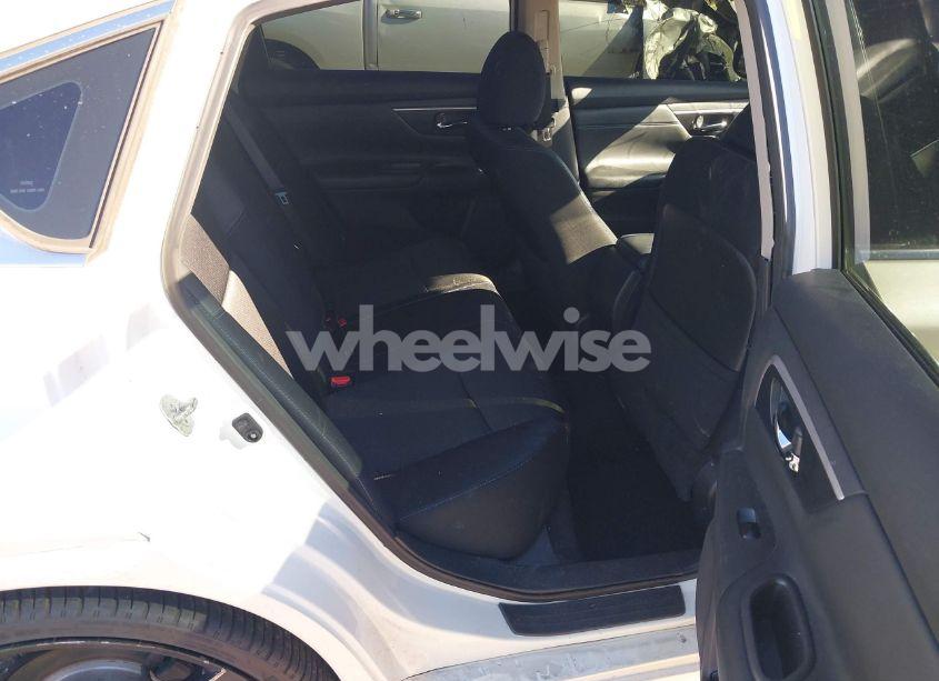 Photo 8 of 2017 Nissan Altima 2.5 SR (VIN 1N4AL3AP0HC483661)