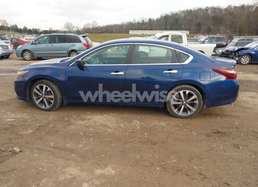 Photo 14 of 2017 Nissan Altima 2.5 SR (VIN 1N4AL3AP0HC487791)