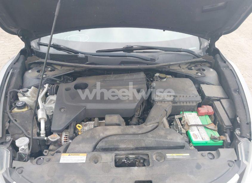 Photo 10 of 2017 Nissan Altima 2.5 S (VIN 1N4AL3AP0HC498094)