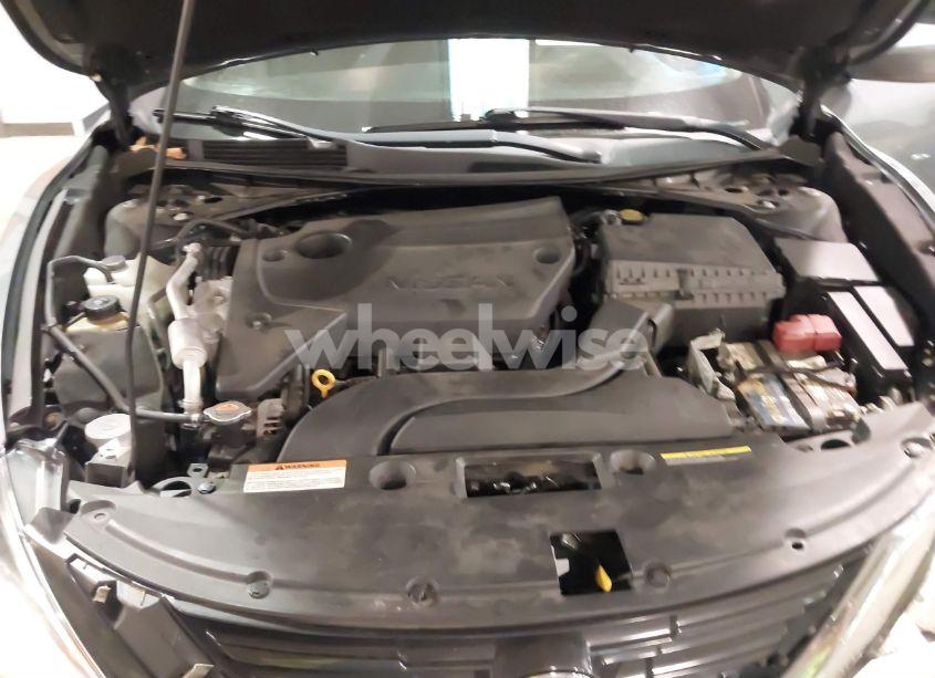 Photo 10 of 2017 Nissan Altima 2.5 S (VIN 1N4AL3AP0HC499083)