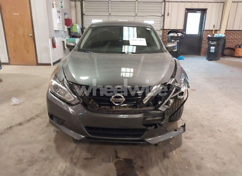 Photo 13 of 2017 Nissan Altima 2.5 S (VIN 1N4AL3AP0HC499083)