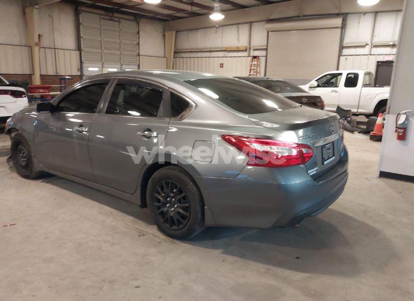 Photo 3 of 2017 Nissan Altima 2.5 S (VIN 1N4AL3AP0HC499083)