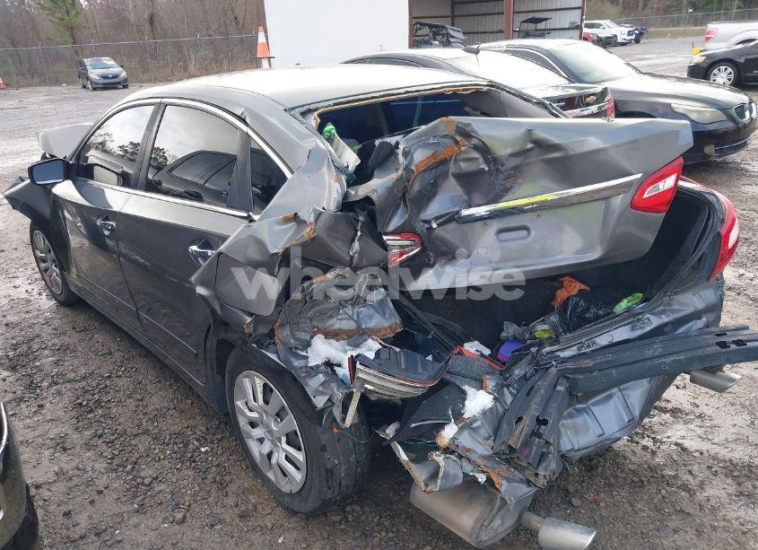 Photo 3 of 2017 Nissan Altima 2.5 S (VIN 1N4AL3AP0HN308623)