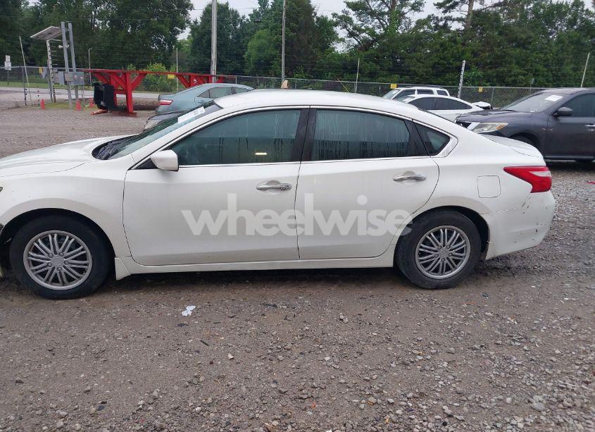 Photo 14 of 2017 Nissan Altima 2.5 S (VIN 1N4AL3AP0HN313045)