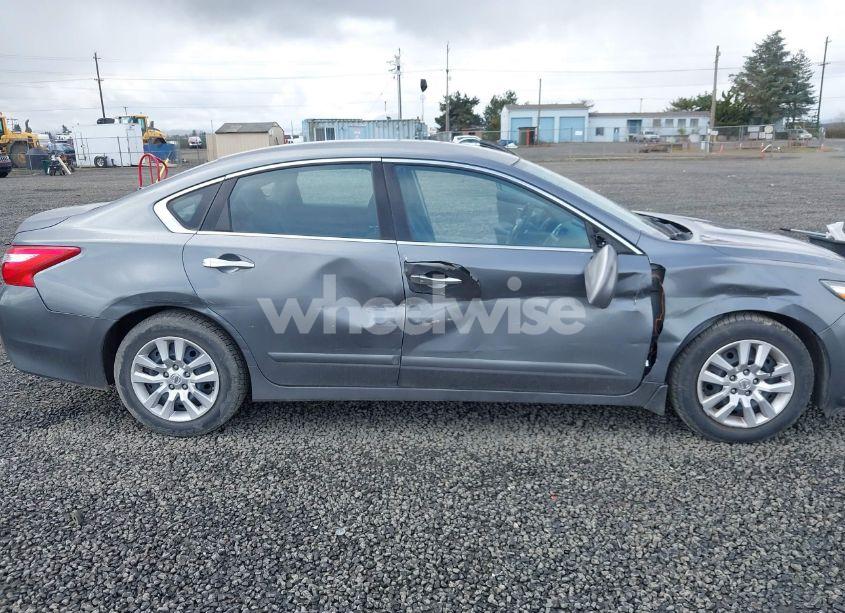 Photo 6 of 2017 Nissan Altima 2.5 S (VIN 1N4AL3AP0HN313305)