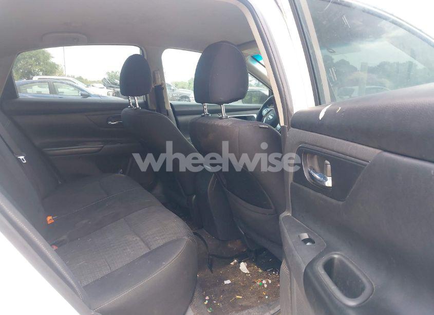 Photo 8 of 2017 Nissan Altima 2.5 S (VIN 1N4AL3AP0HN320092)