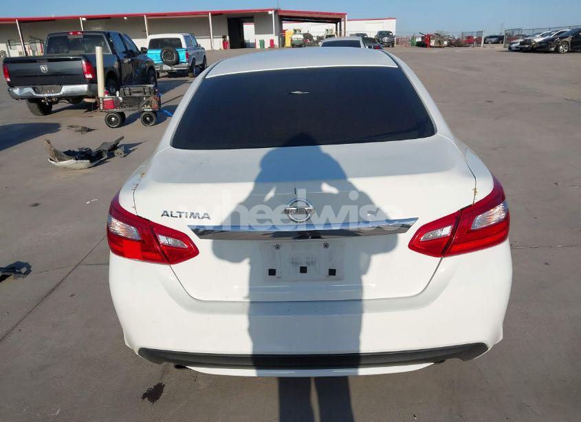 Photo 15 of 2017 Nissan Altima 2.5 S (VIN 1N4AL3AP0HN330699)