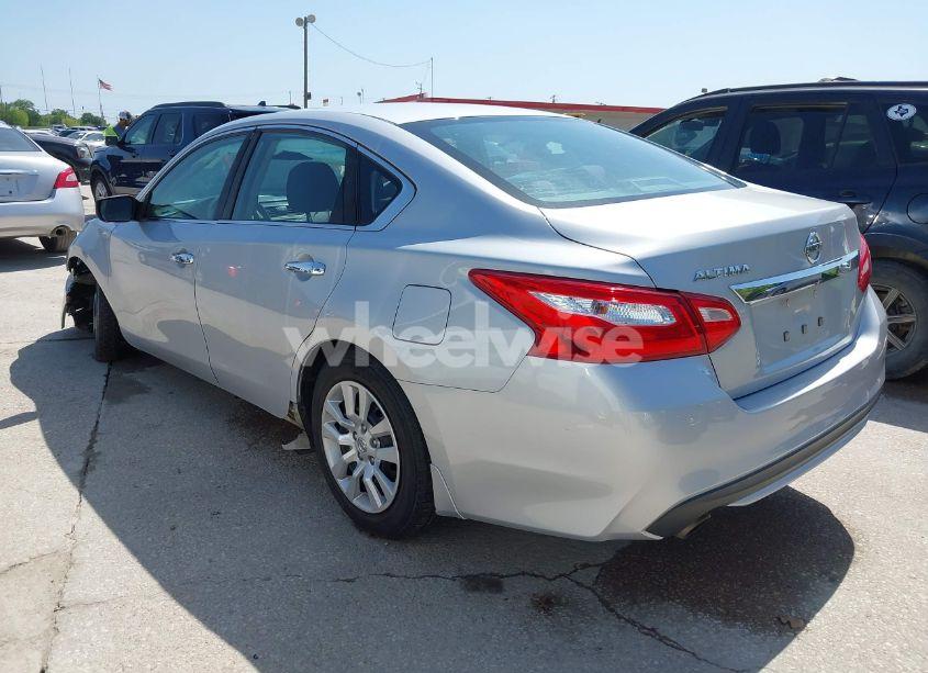 Photo 3 of 2017 Nissan Altima 2.5 S (VIN 1N4AL3AP0HN334039)