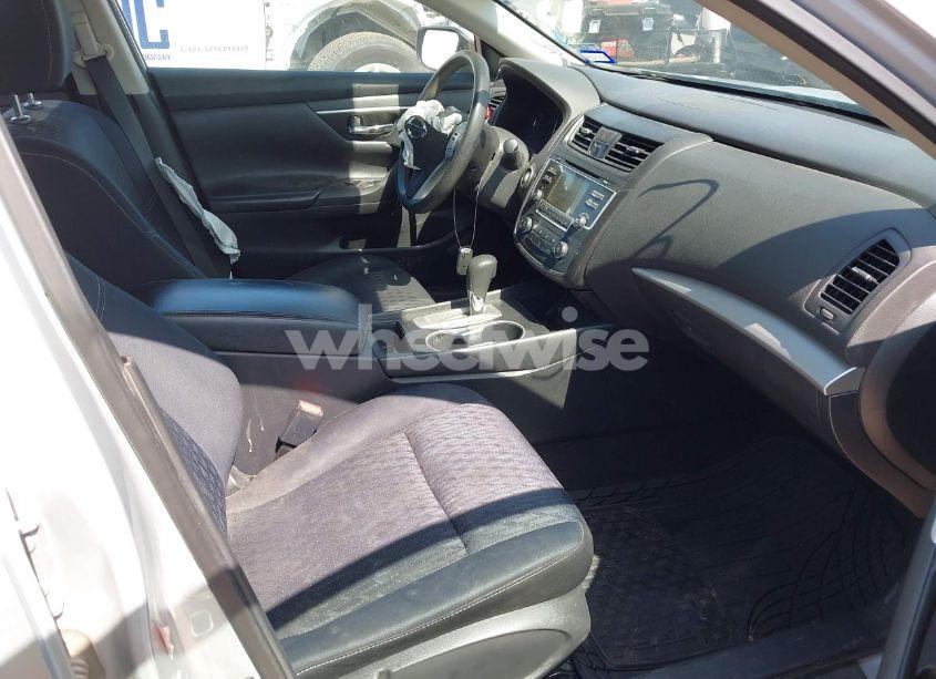 Photo 5 of 2017 Nissan Altima 2.5 S (VIN 1N4AL3AP0HN334039)