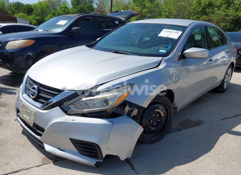 Photo 6 of 2017 Nissan Altima 2.5 S (VIN 1N4AL3AP0HN334039)