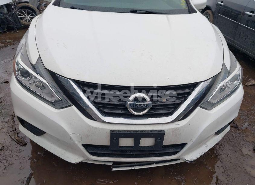 Photo 12 of 2017 Nissan Altima 2.5 S (VIN 1N4AL3AP0HN337751)