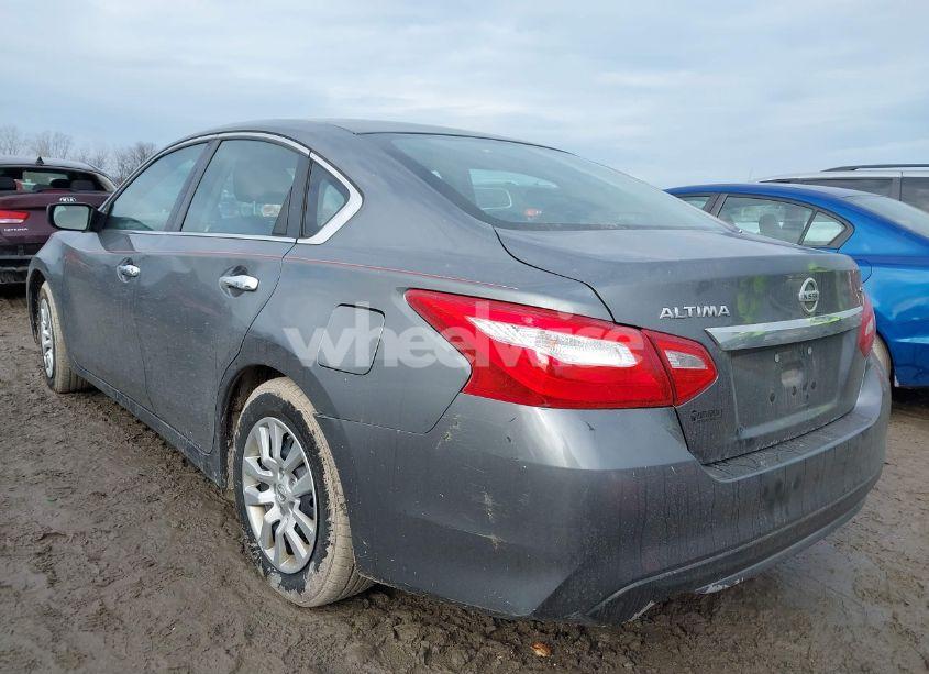 Photo 3 of 2017 Nissan Altima 2.5 S (VIN 1N4AL3AP0HN365582)