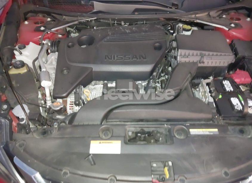 Photo 10 of 2018 Nissan Altima 2.5 SR (VIN 1N4AL3AP0JC110206)