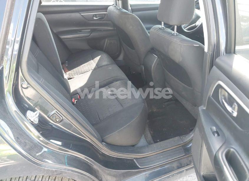 Photo 8 of 2018 Nissan Altima 2.5 SV (VIN 1N4AL3AP0JC121495)