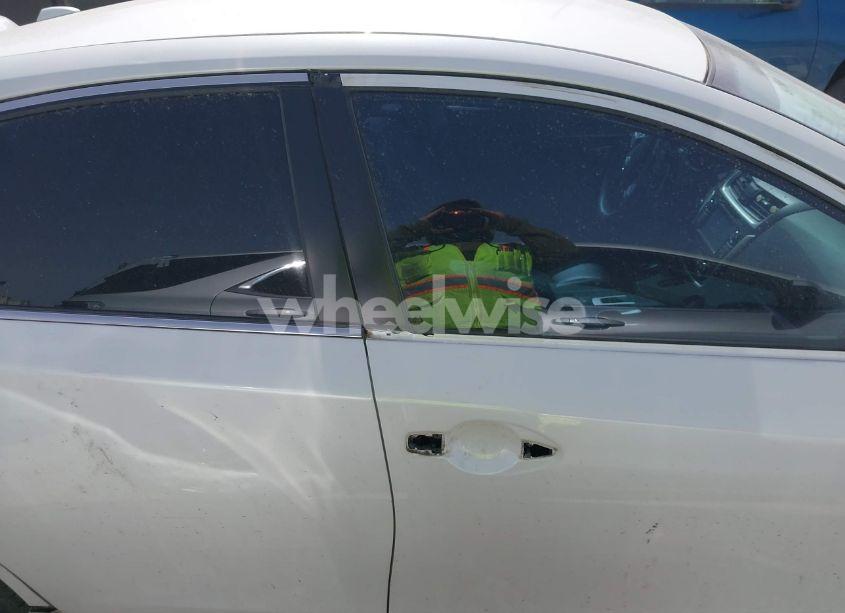 Photo 14 of 2018 Nissan Altima 2.5 SR (VIN 1N4AL3AP0JC140225)